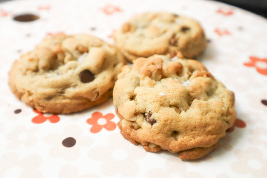 Chocolate Chip Walnut Cookies